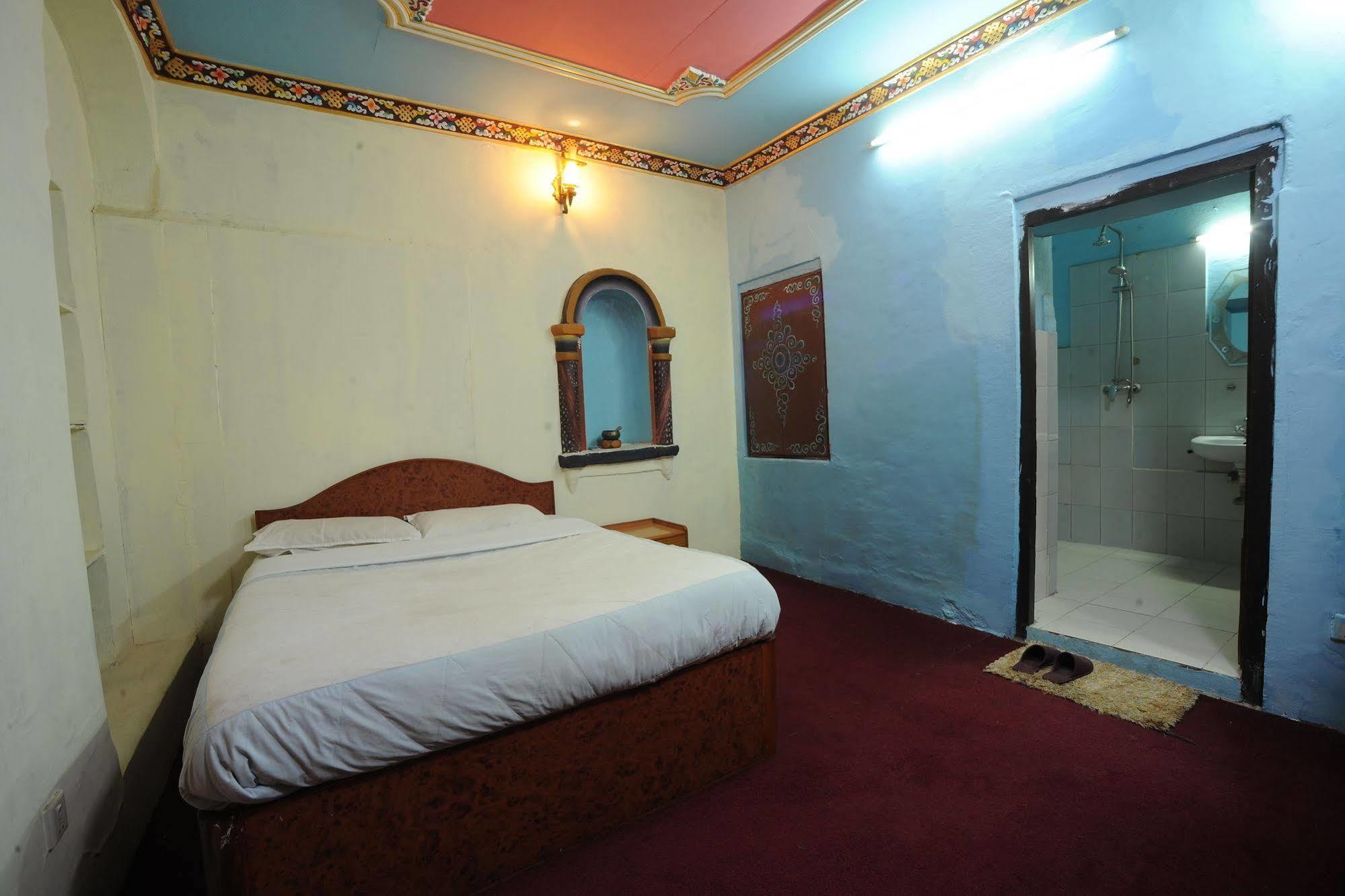 Hotel Himalaya Yoga Kathmandu Exterior photo